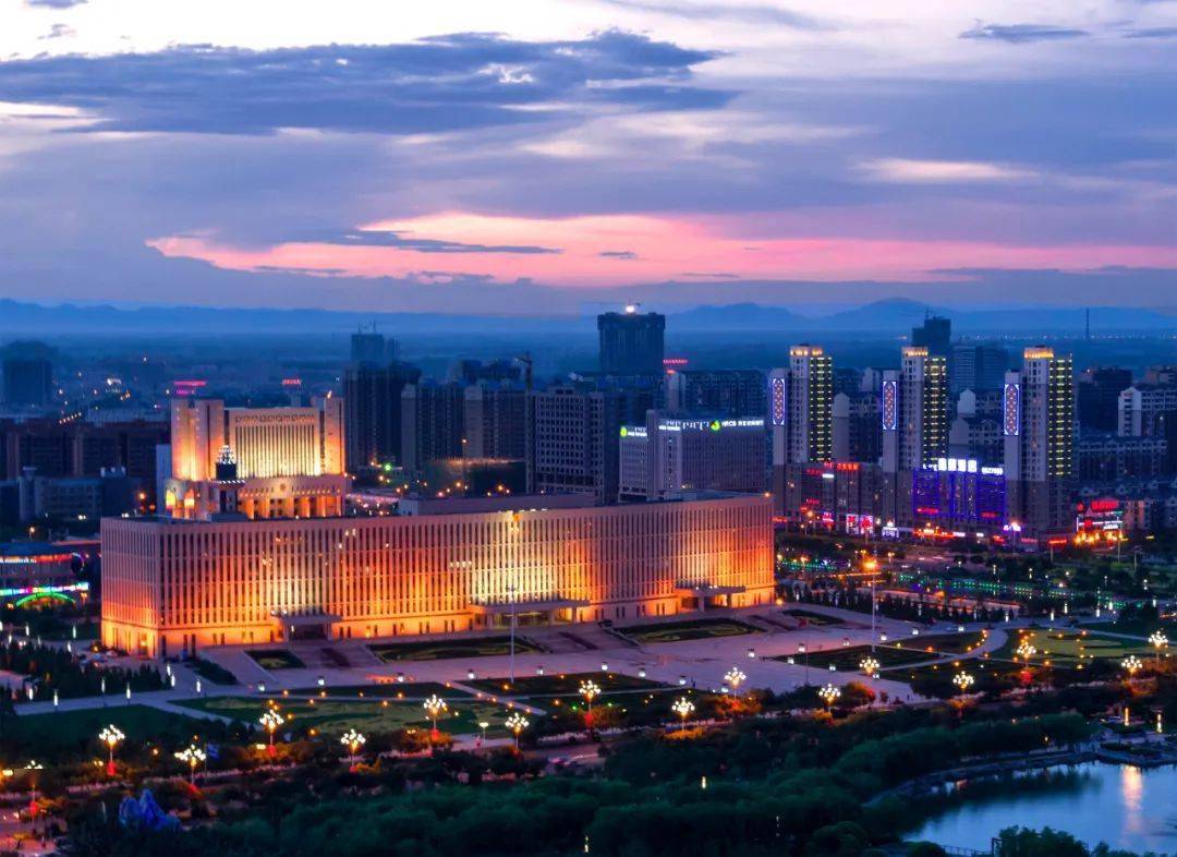 巴彦淖尔地区发展的多视角，潜力无限